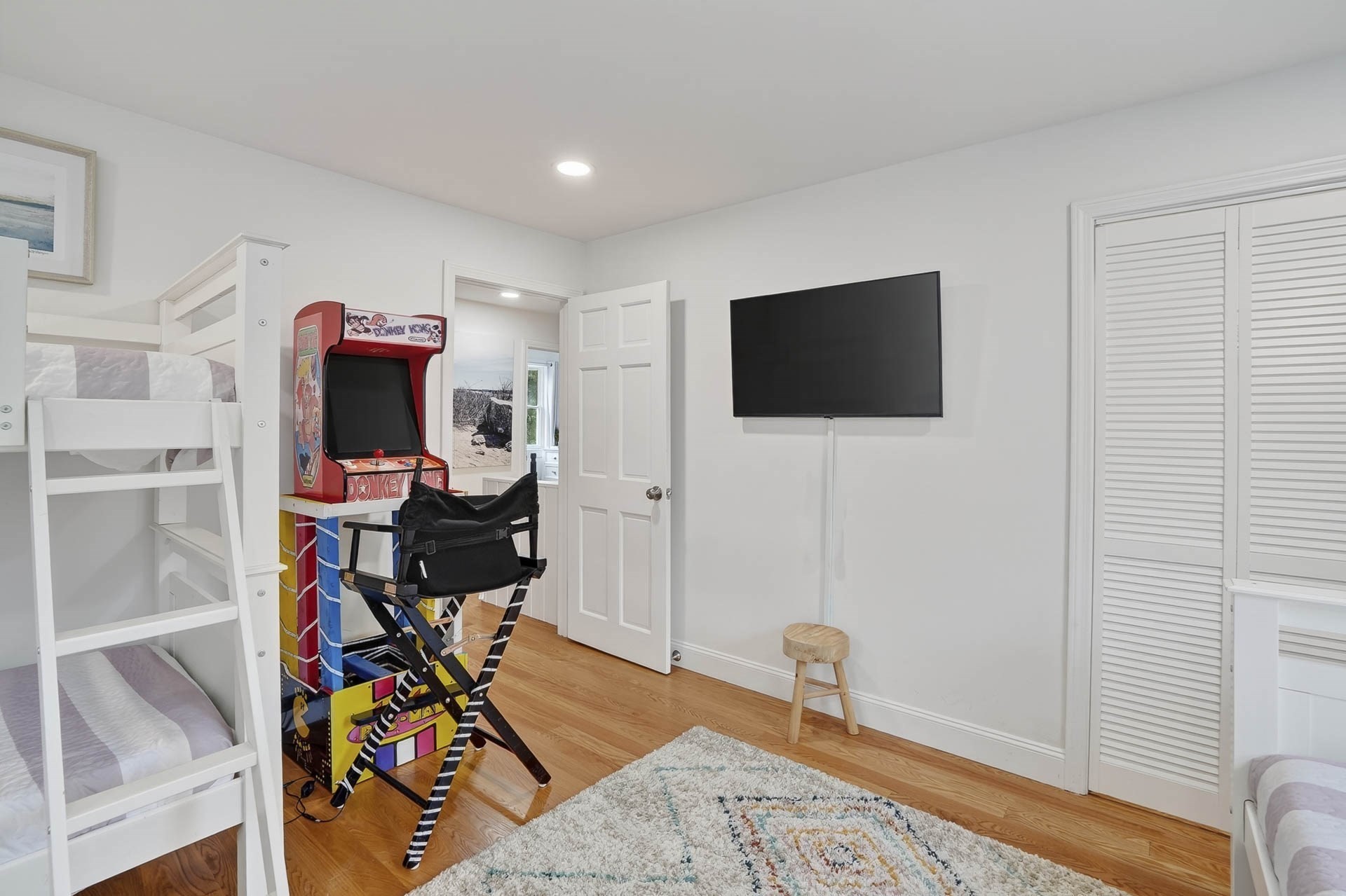 105 Whalers Walk Property Photo 38