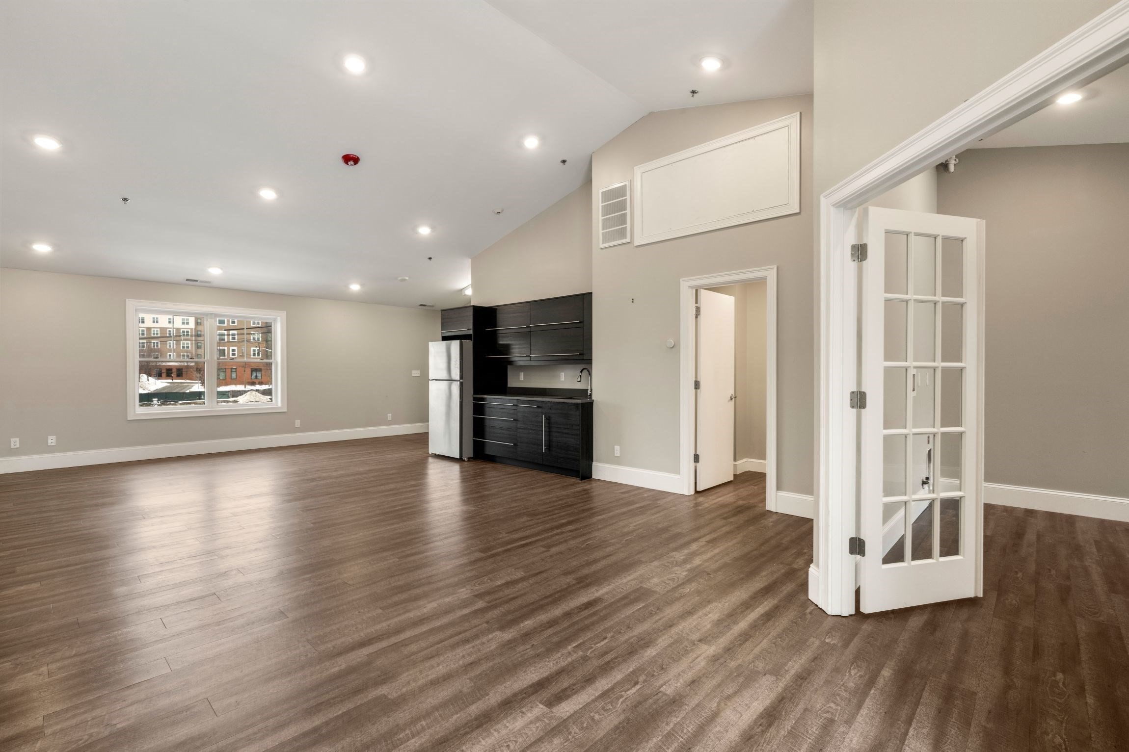 42 Felton St # 7r Property Photo 2