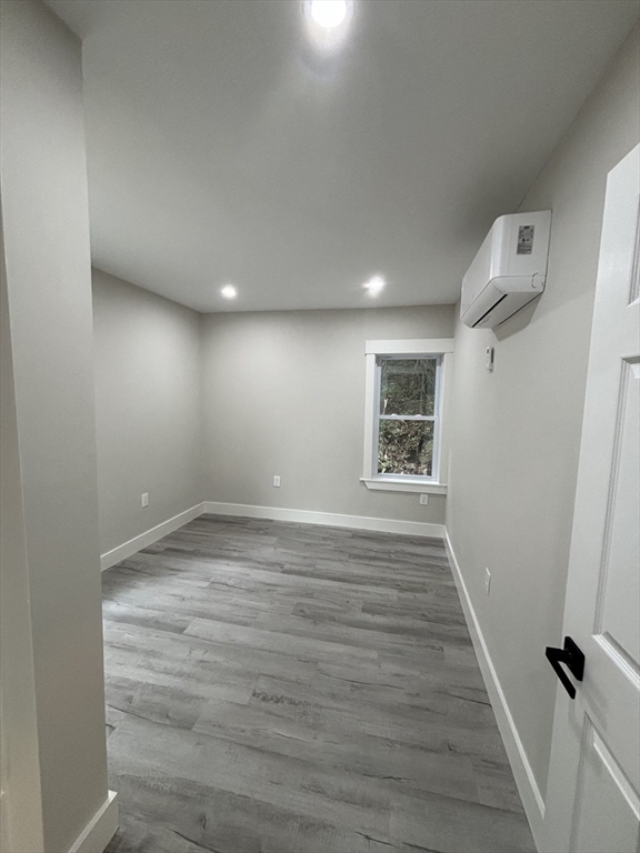 22 Pleasant St Property Photo 13