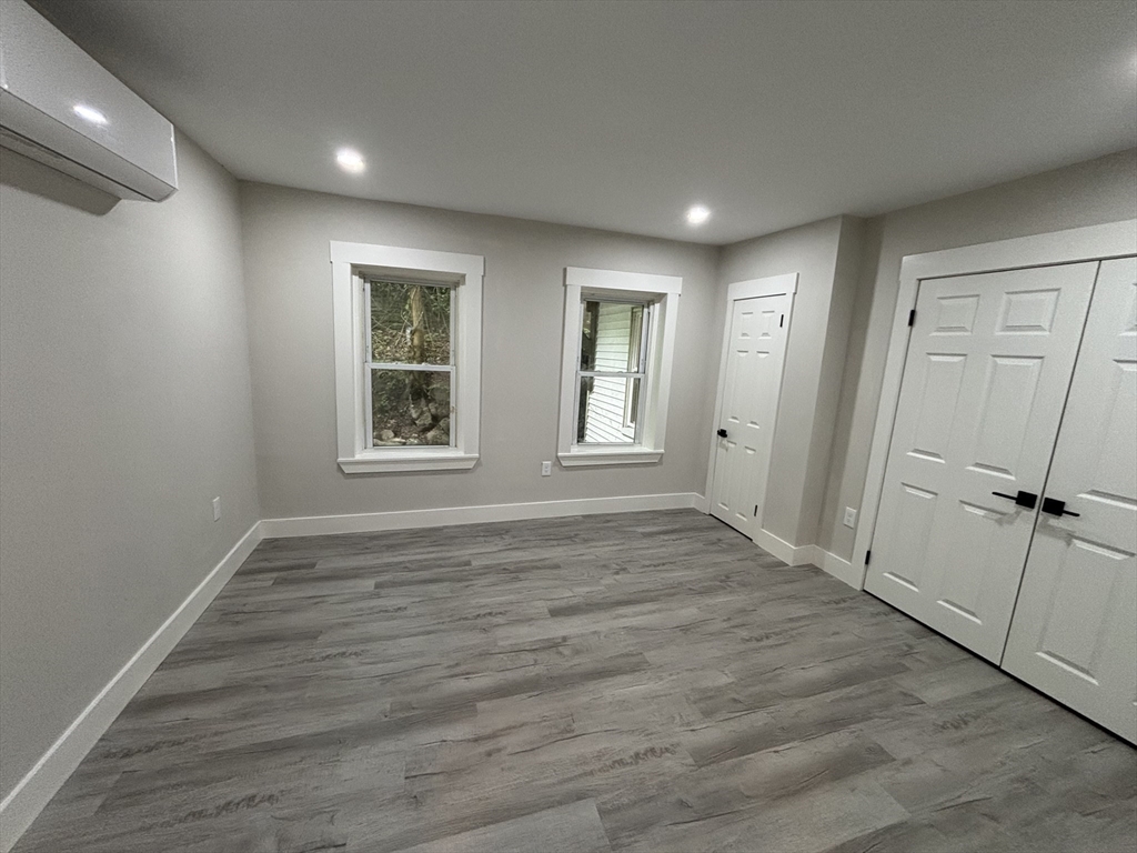 22 Pleasant St Property Photo 17