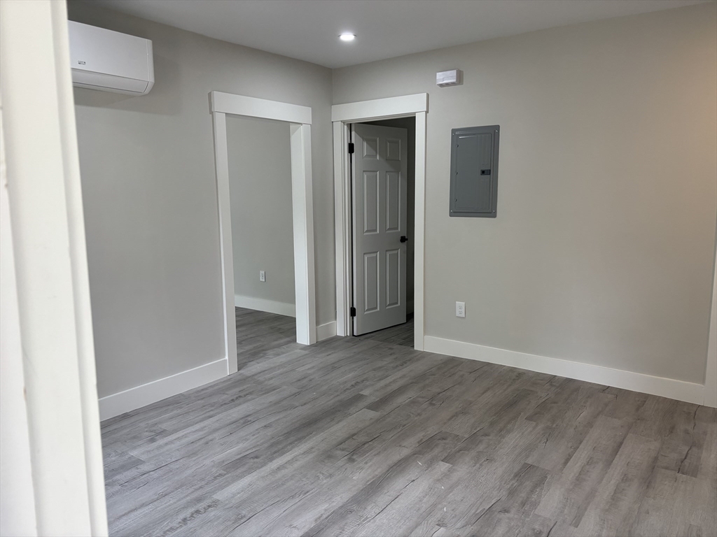 22 Pleasant St Property Photo 19
