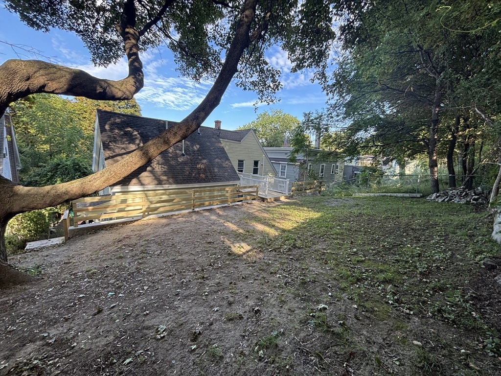 22 Pleasant St Property Photo 38