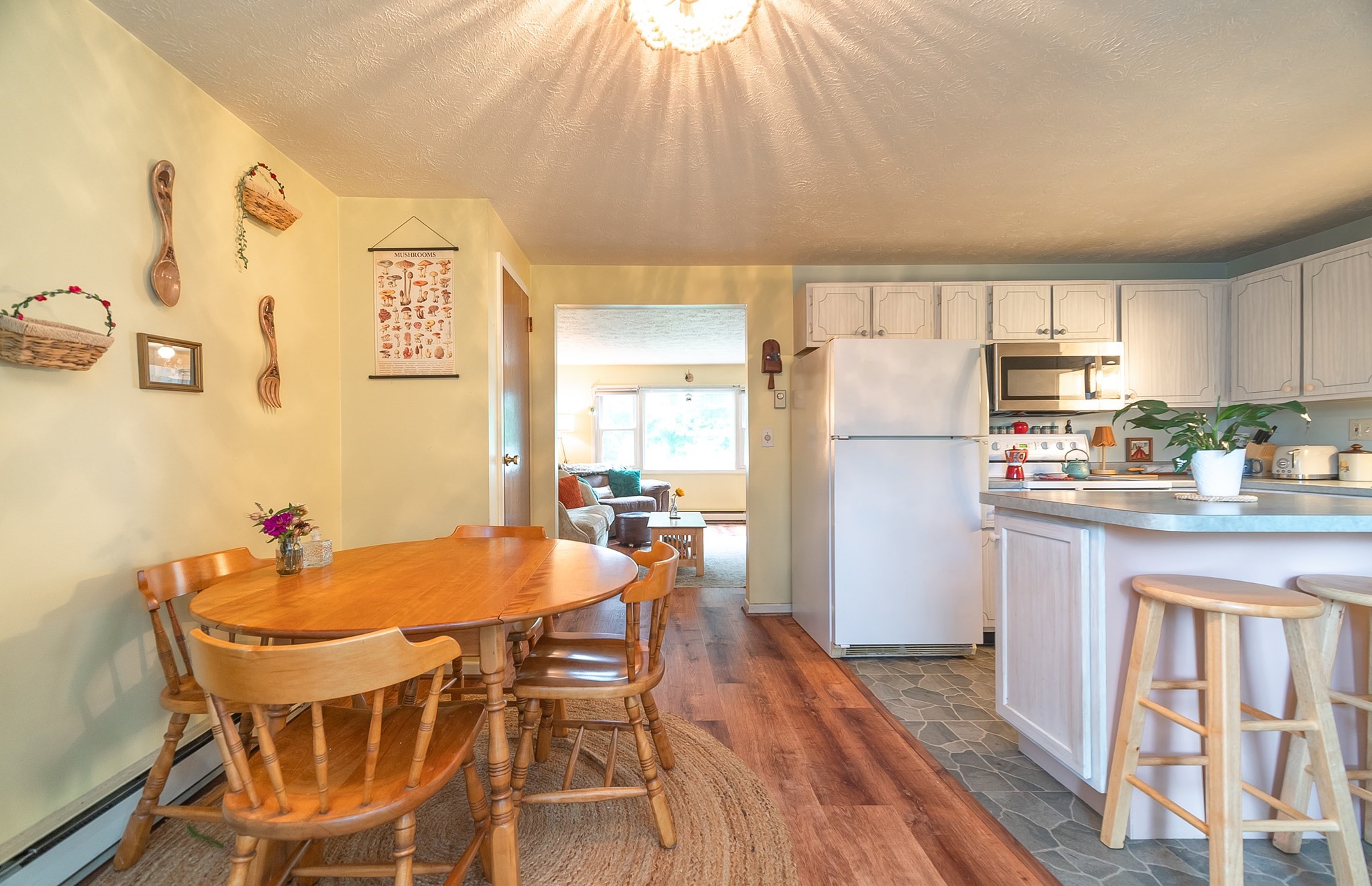 8 Keegan Property Photo 9