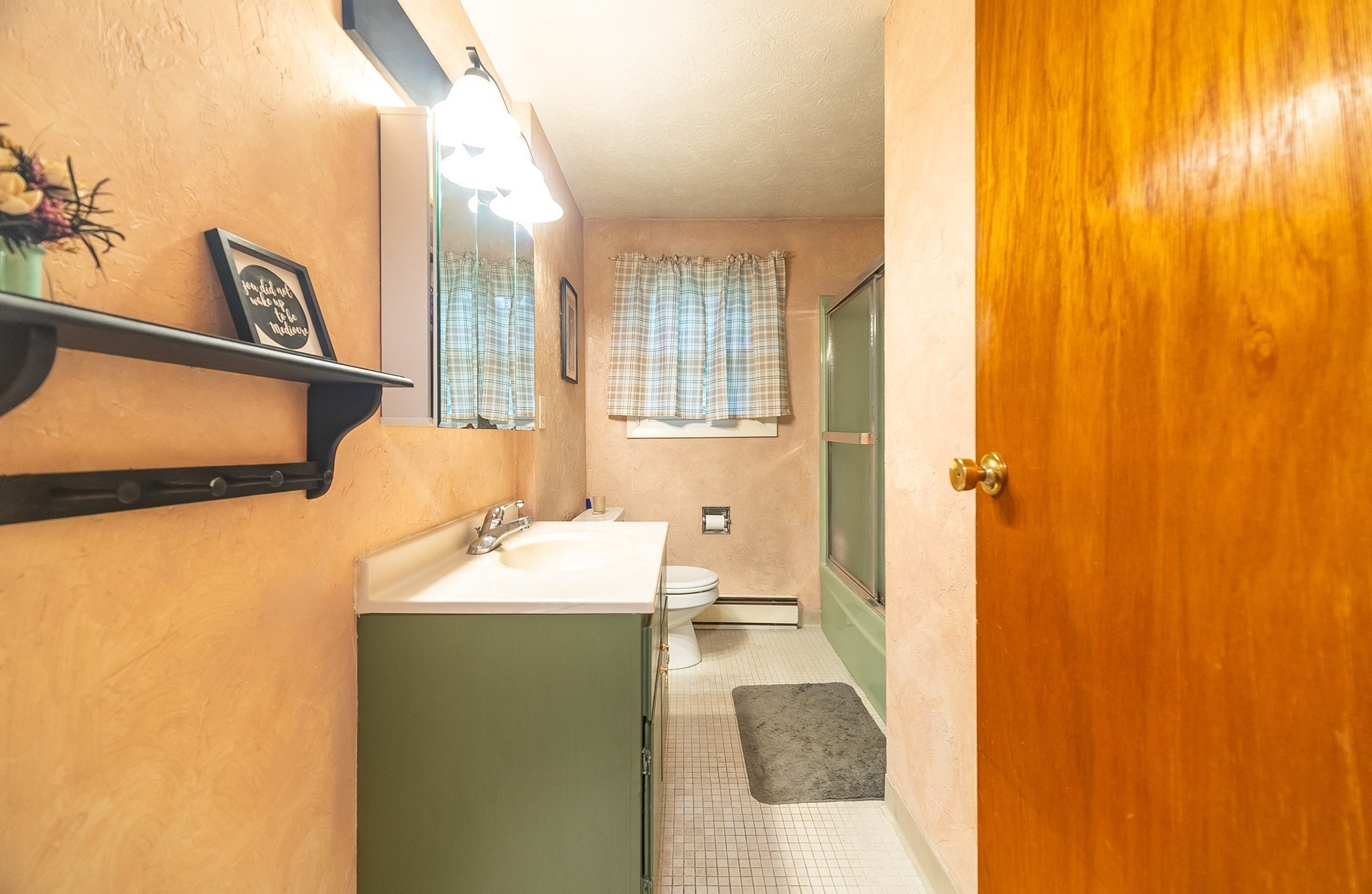 8 Keegan Property Photo 19