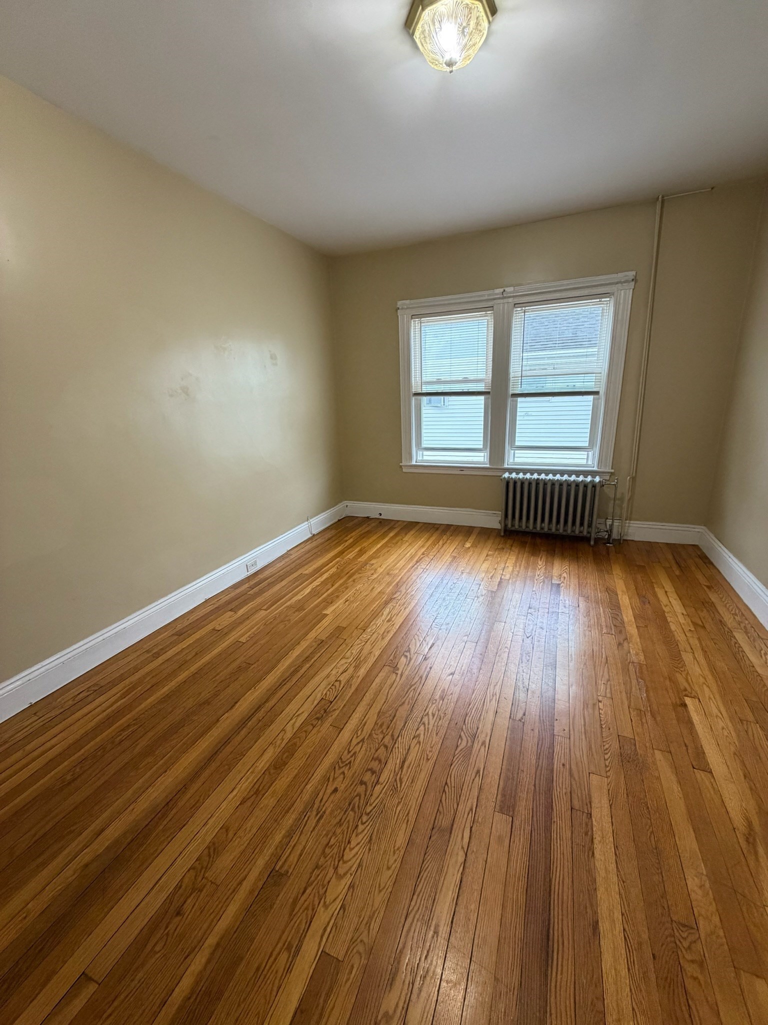 170 Safford St # 2 Property Photo 14