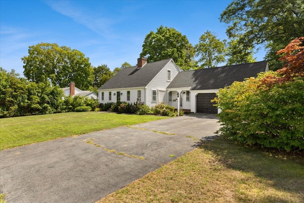 14 Whitehill St Property Photo 2