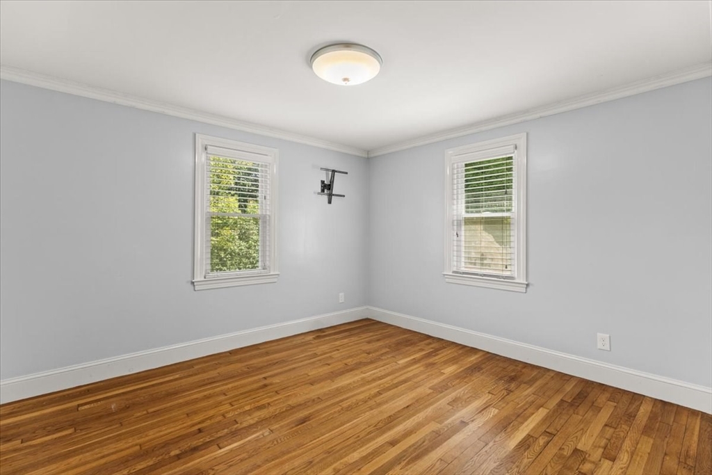 14 Whitehill St Property Photo 14