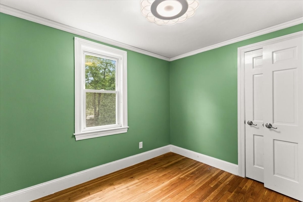 14 Whitehill St Property Photo 33