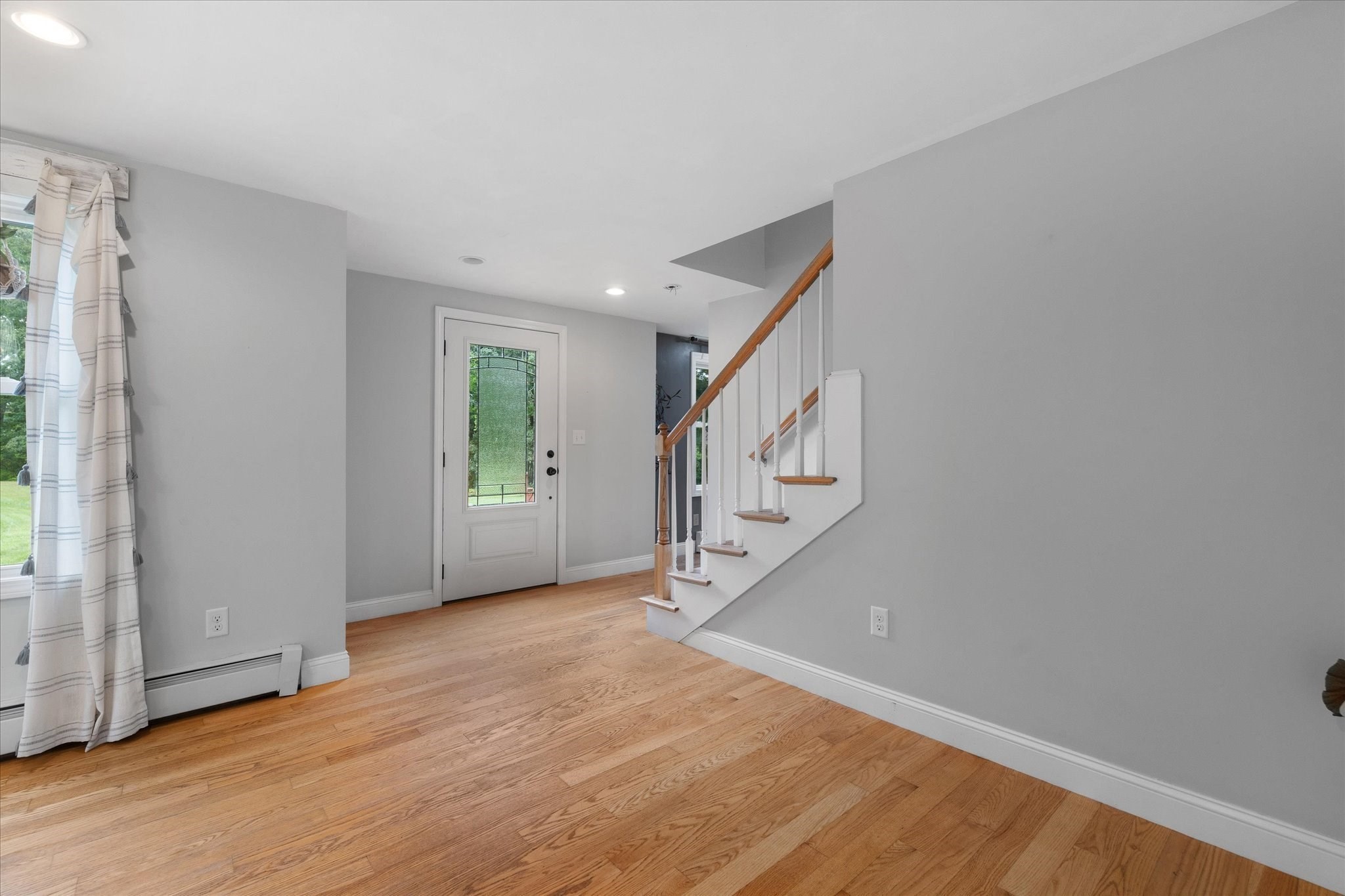 140 Burrage St Property Photo 12