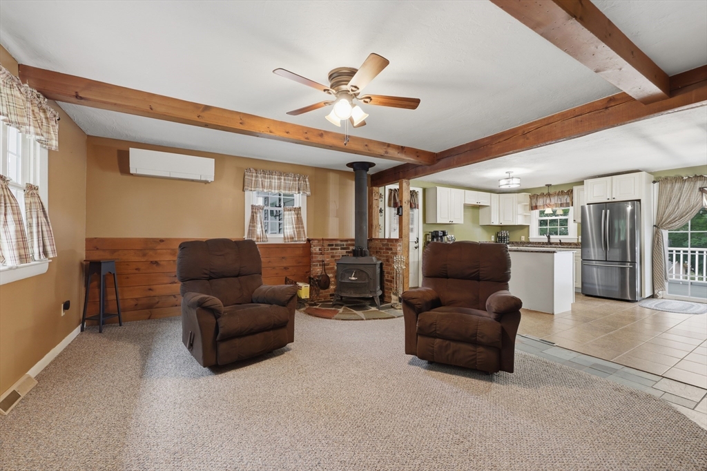 4 Olive Dr Property Photo 11