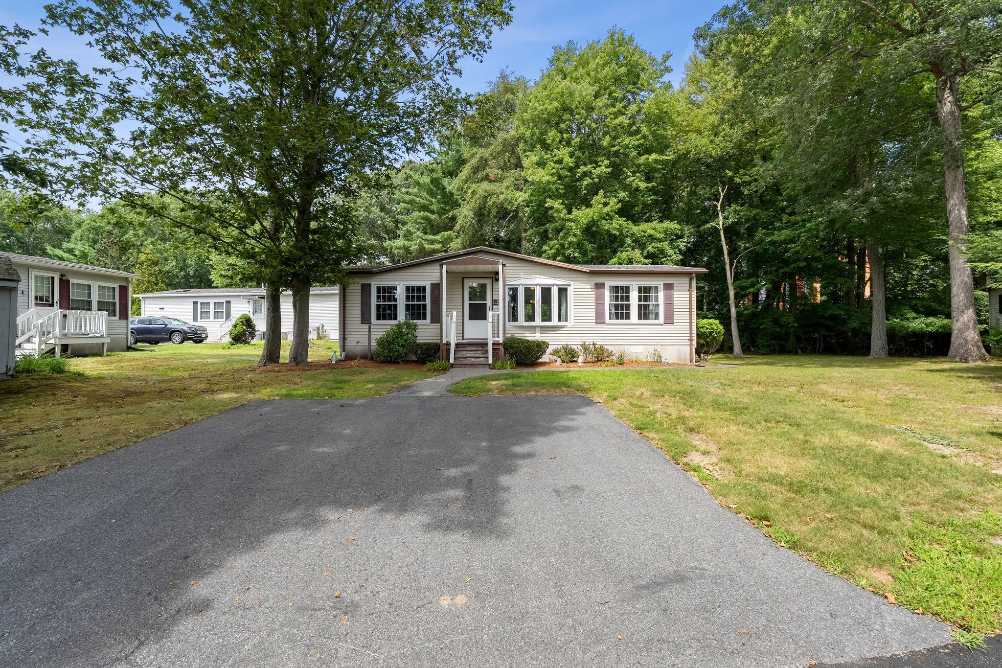 6 Cyrpess Circle Property Photo 3