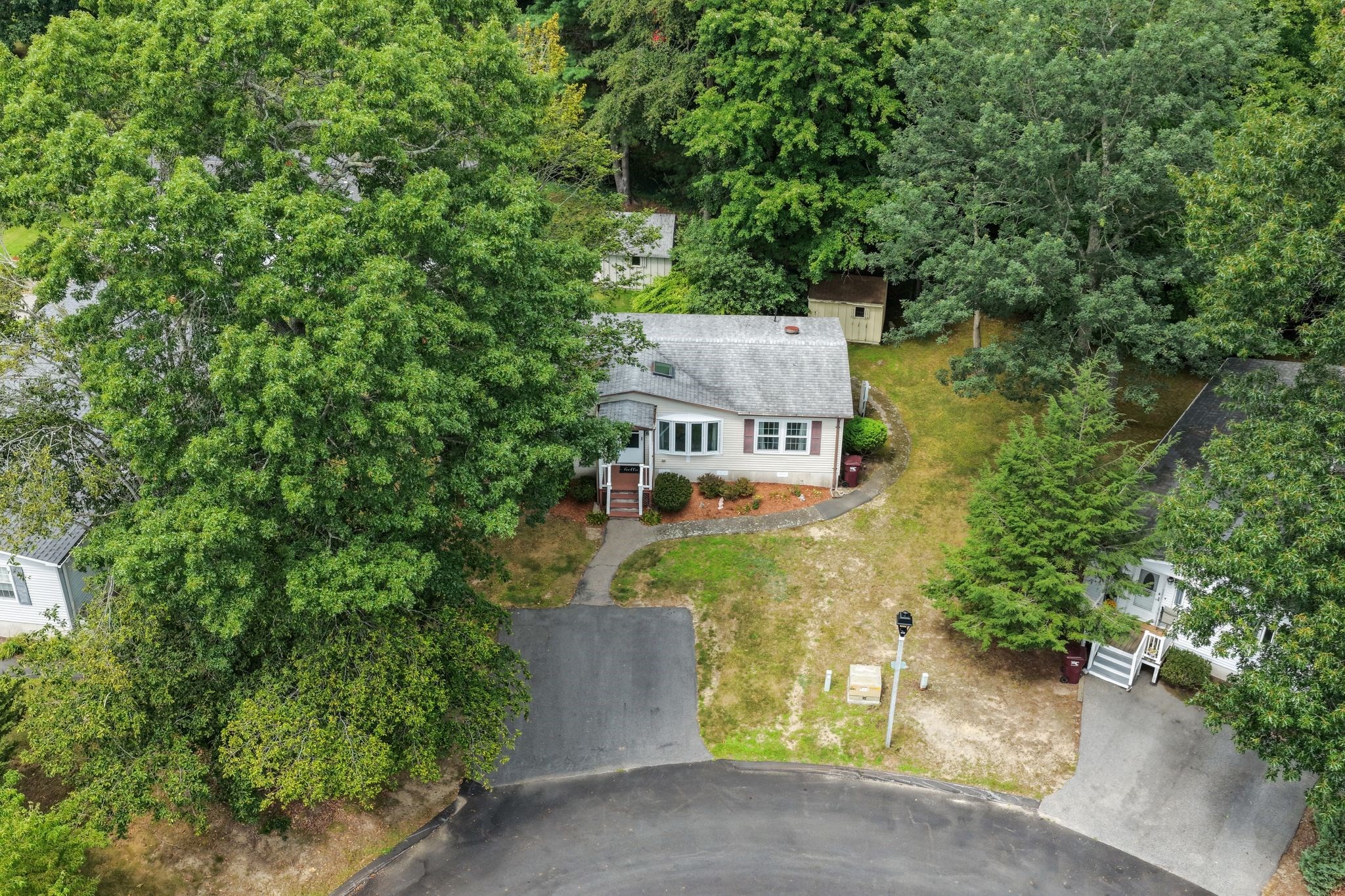6 Cyrpess Circle Property Photo 6