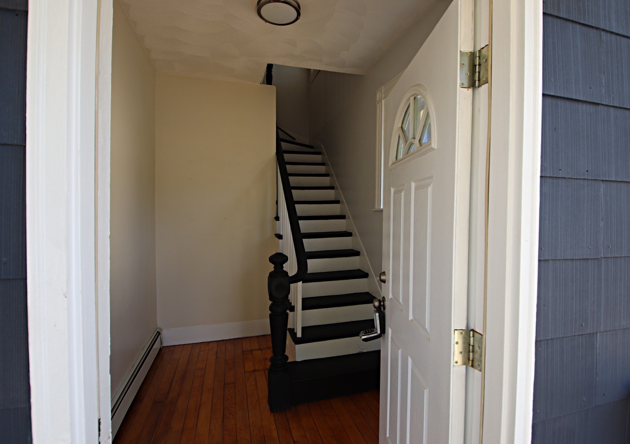 601 Lincoln Avenue Property Photo 17