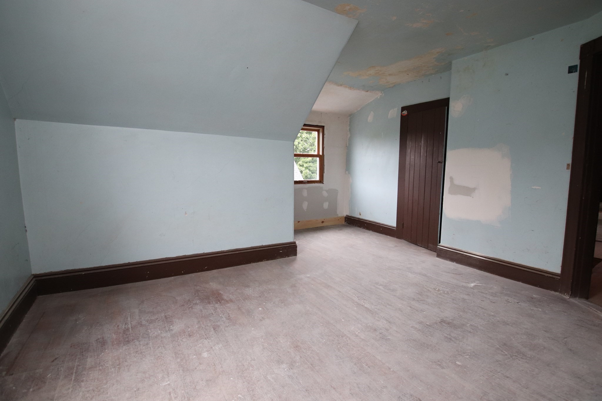 601 Lincoln Avenue Property Photo 36