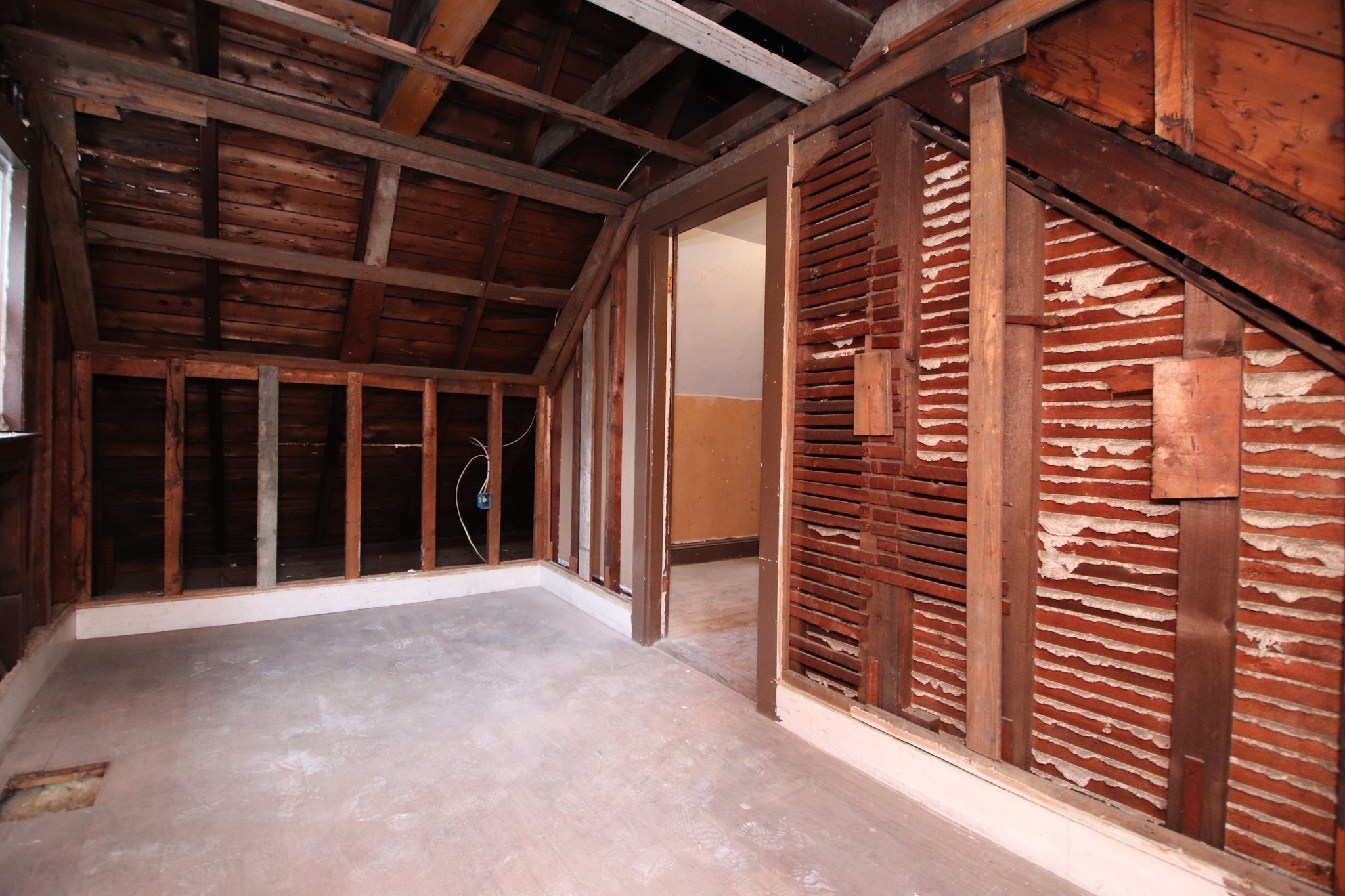 601 Lincoln Avenue Property Photo 38