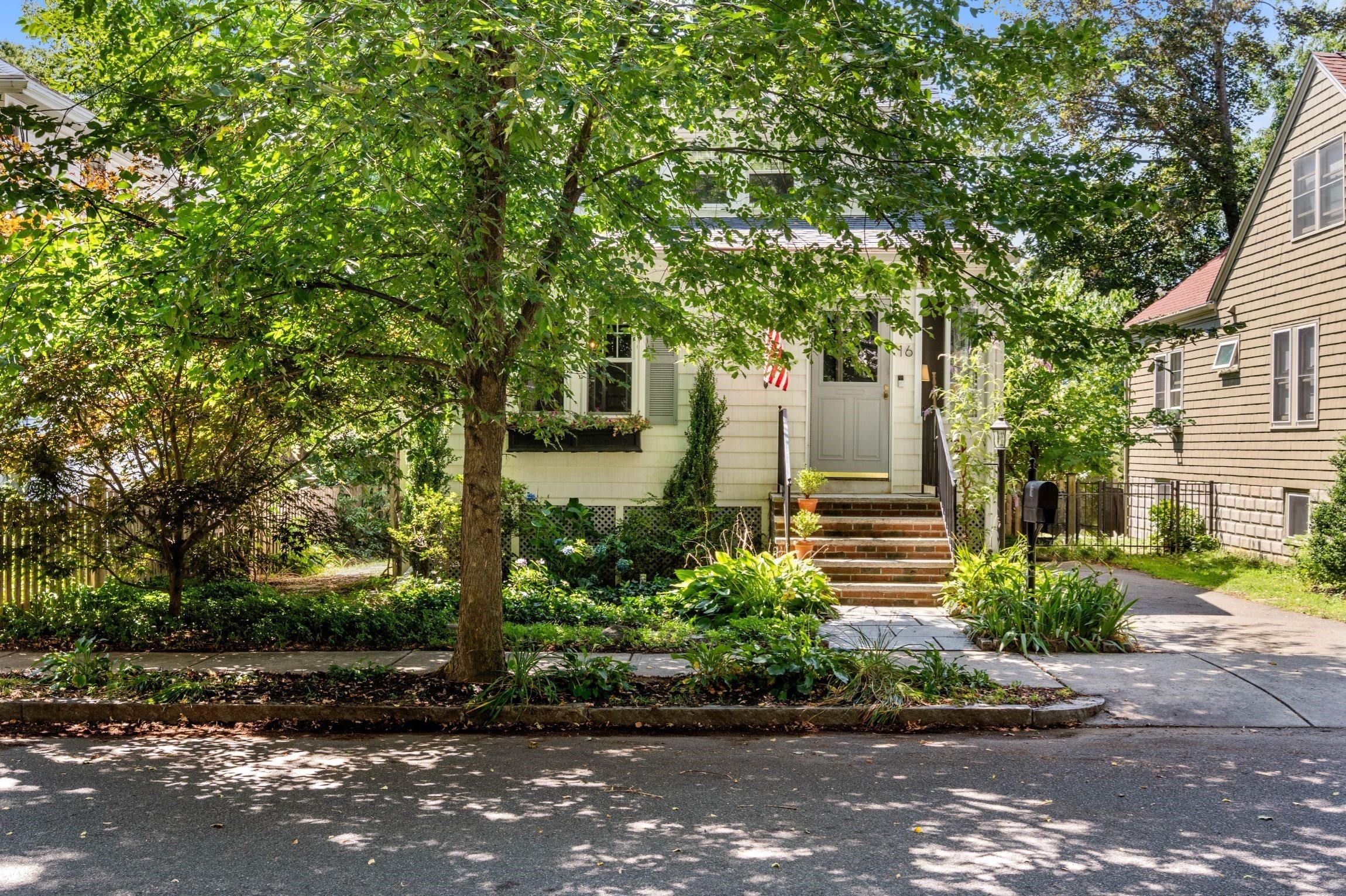 16 Longfellow Rd Property Photo 41
