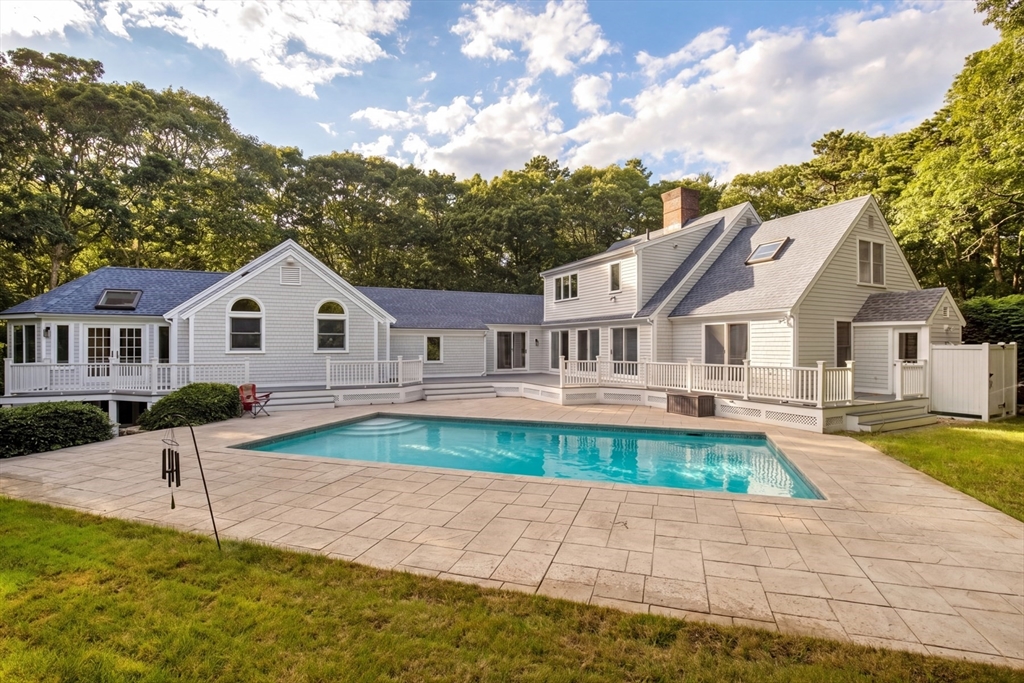 6 Heron Way Property Photo 1