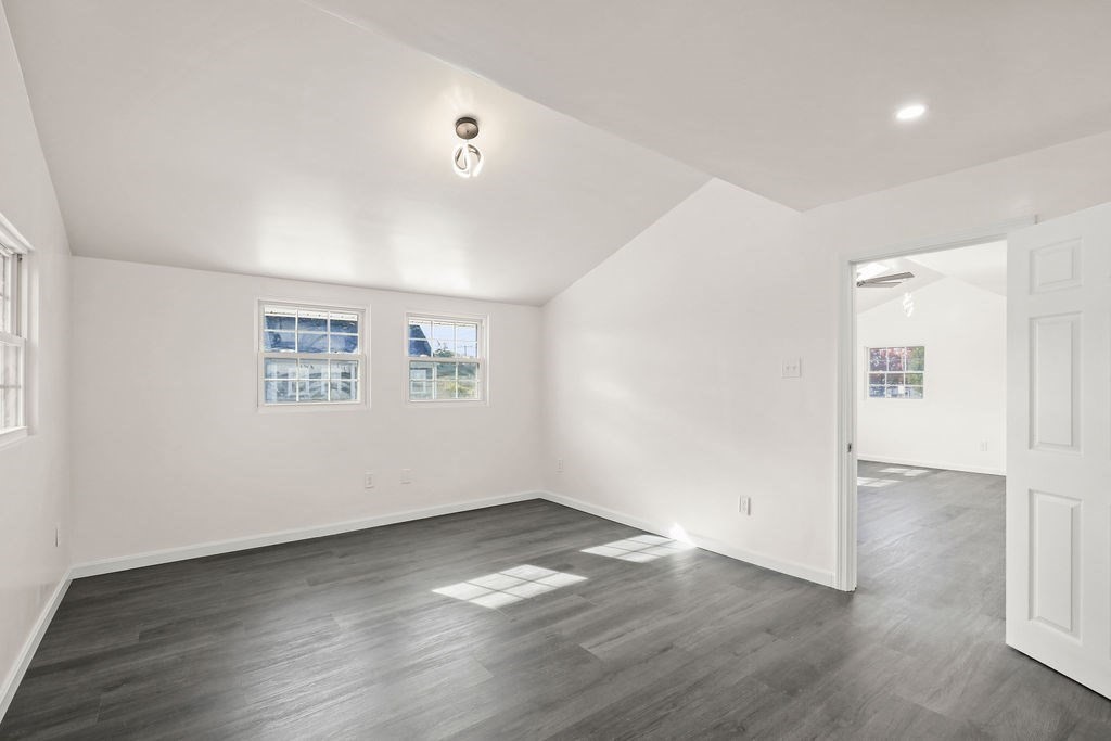 5 Trenton St Property Photo 12
