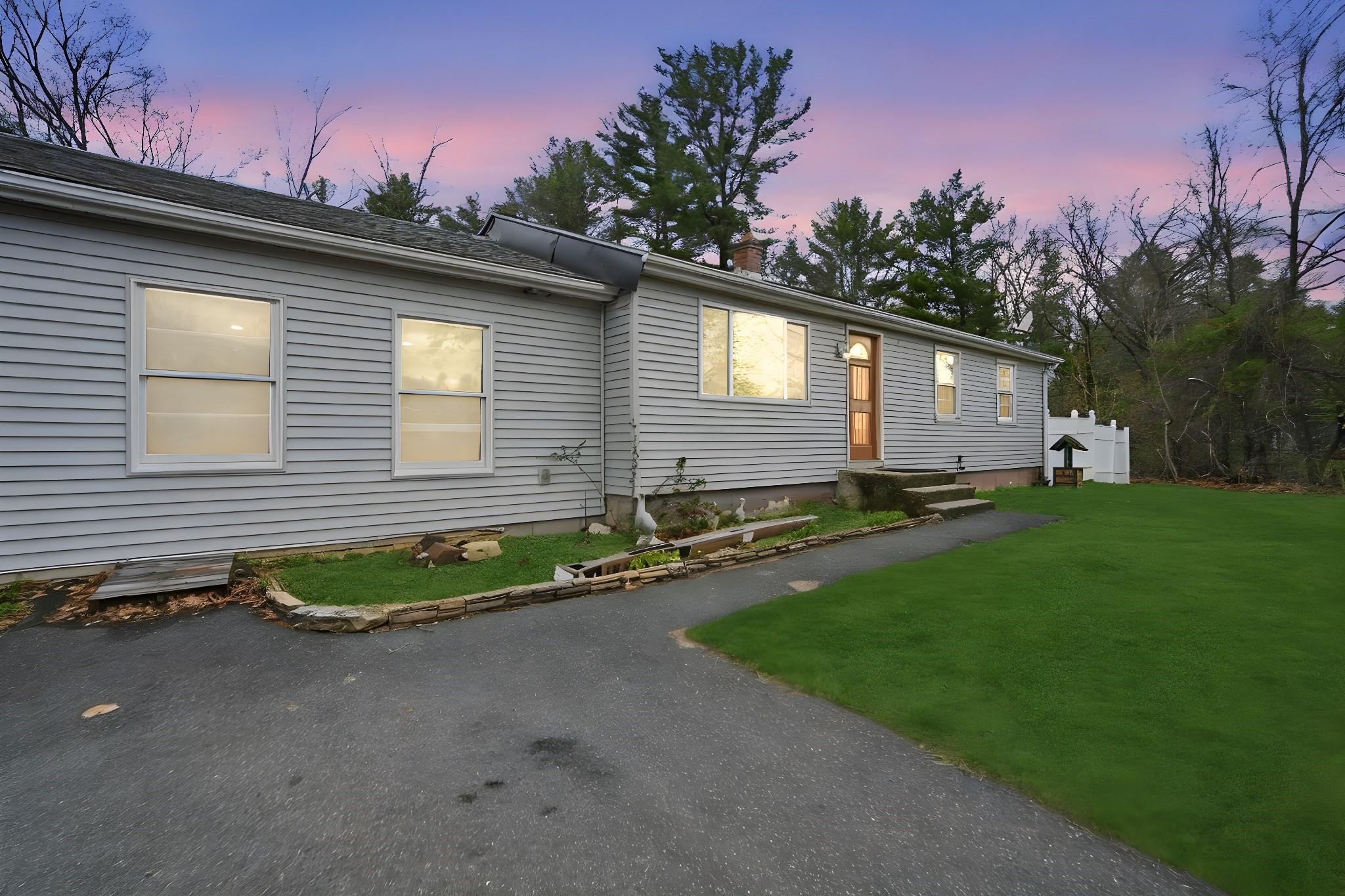 71 Sun Valley Rd Property Photo 1