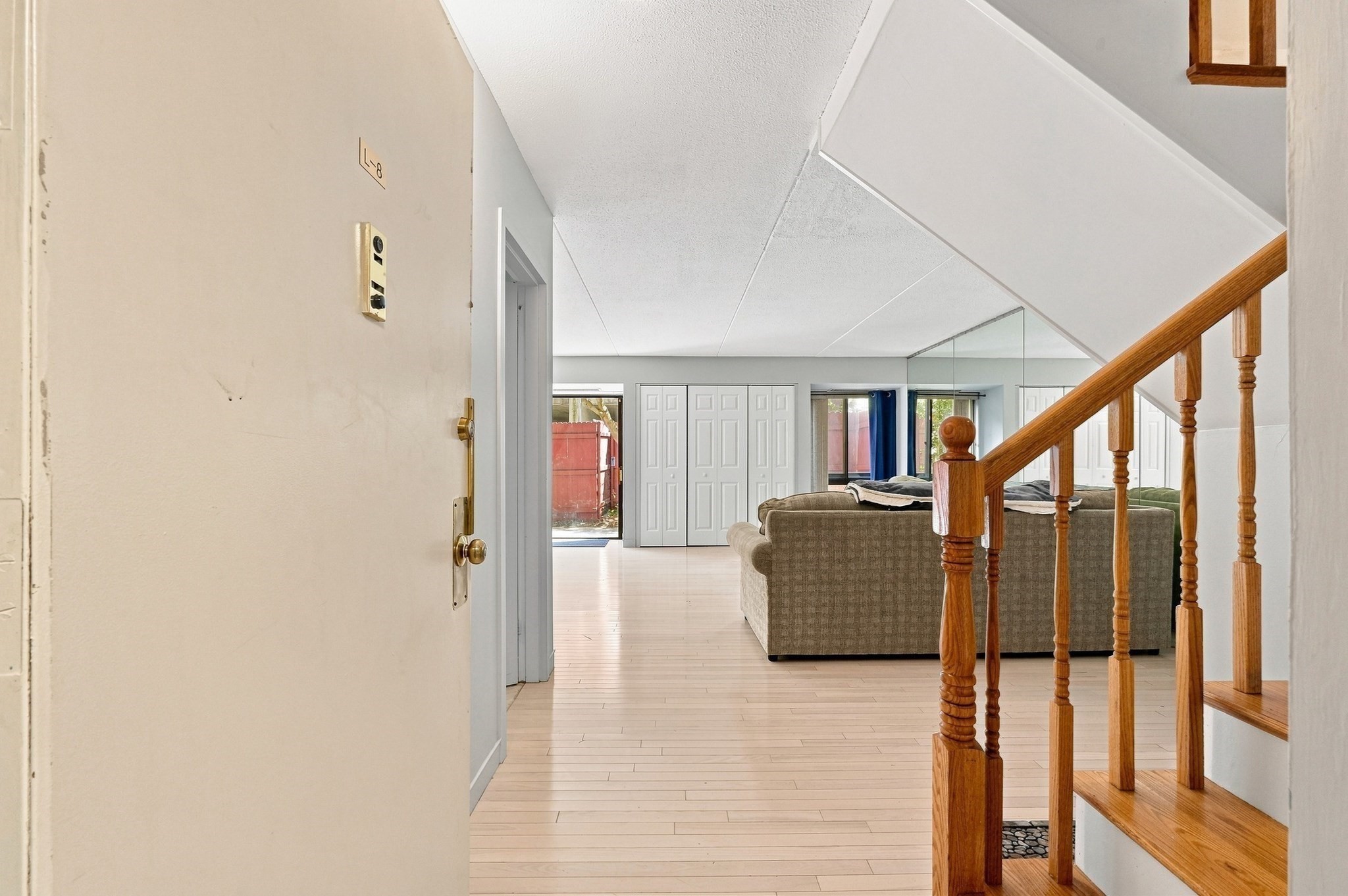 55 Tall Oaks Drive # L8 Property Photo 2