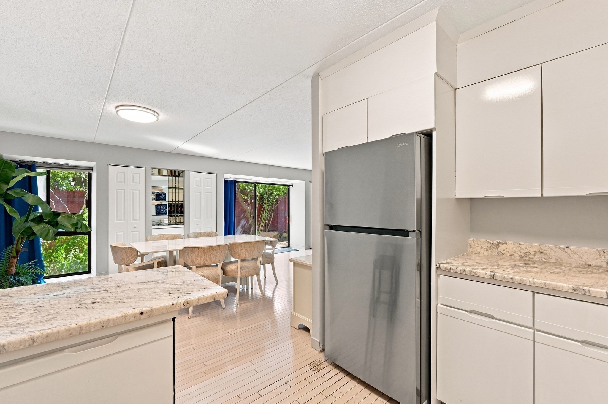 55 Tall Oaks Drive # L8 Property Photo 9