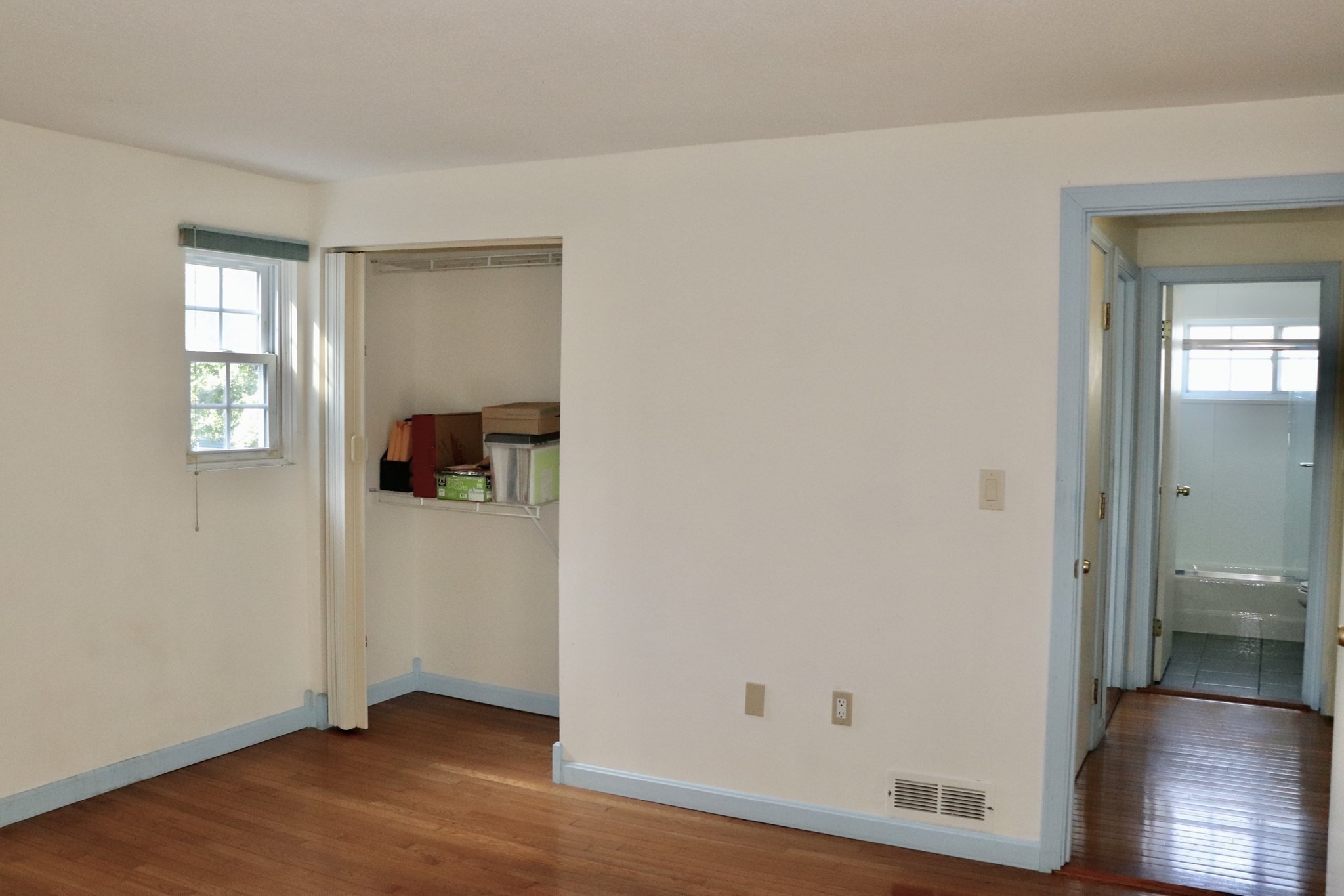 38 Walker St # 12 Property Photo 8