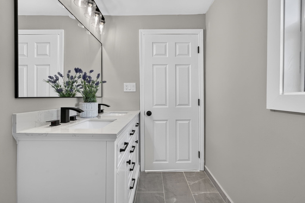 78 Rangeway Property Photo 26