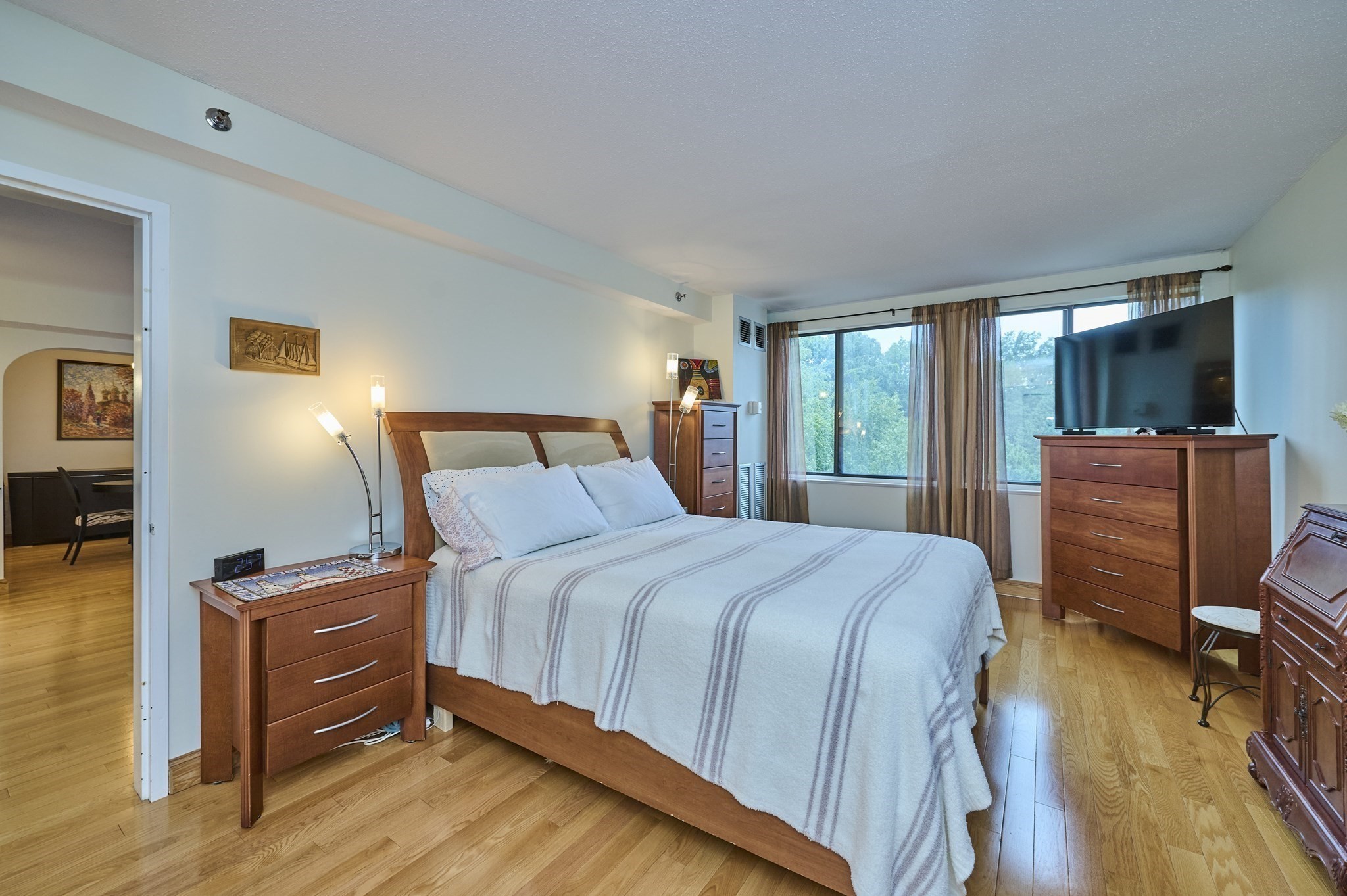 250 Hammond Pond Parkway # 609s Property Photo 12