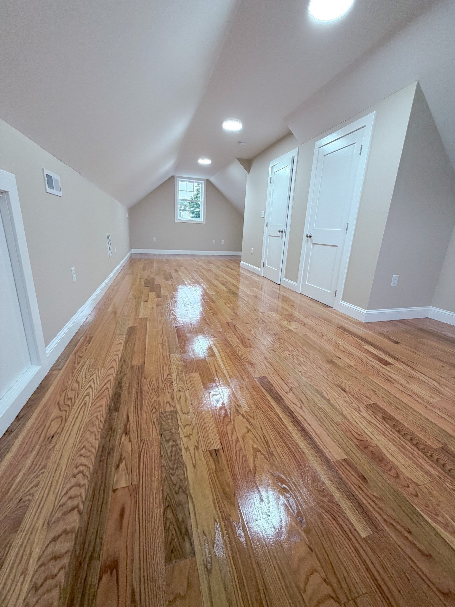 59 Sparks Street Property Photo 9