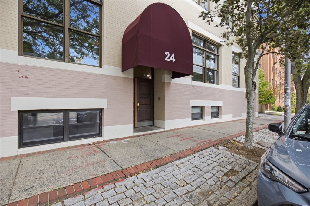 24 Norman St # 1 Property Photo 1