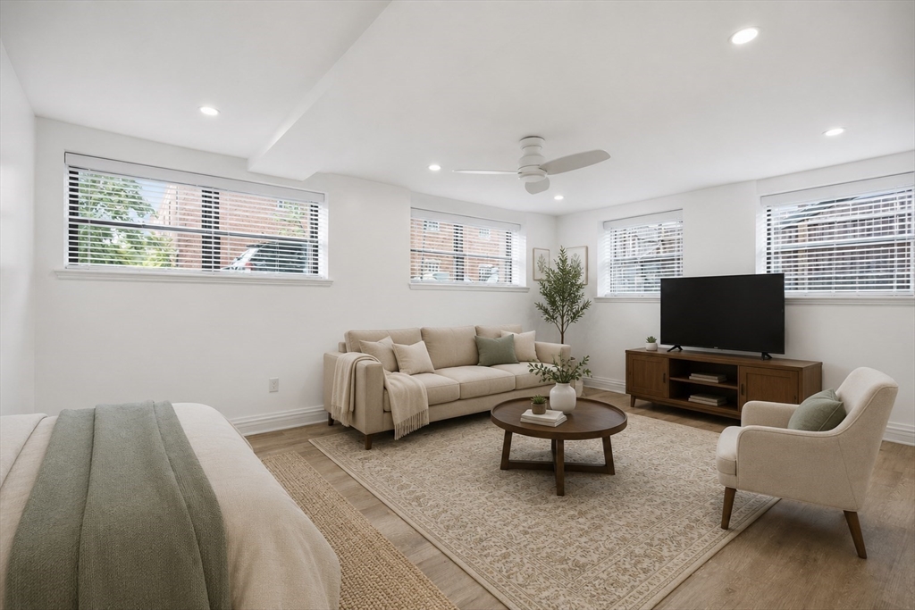 24 Norman St # 1 Property Photo 11