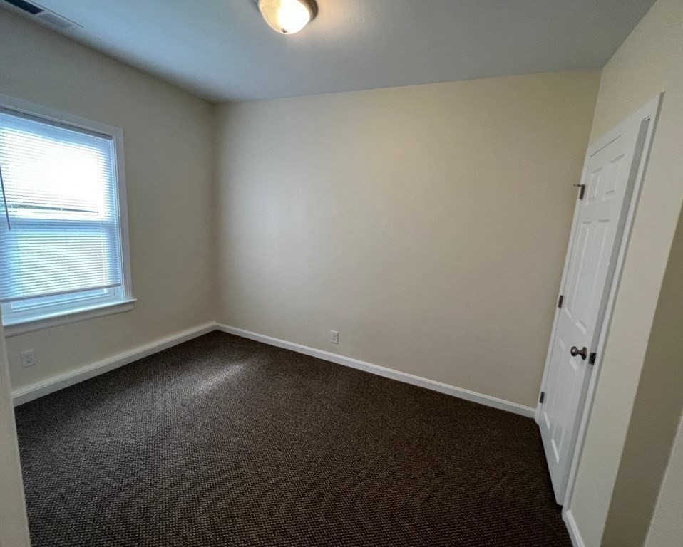 7 Gove Rd # A Property Photo 11