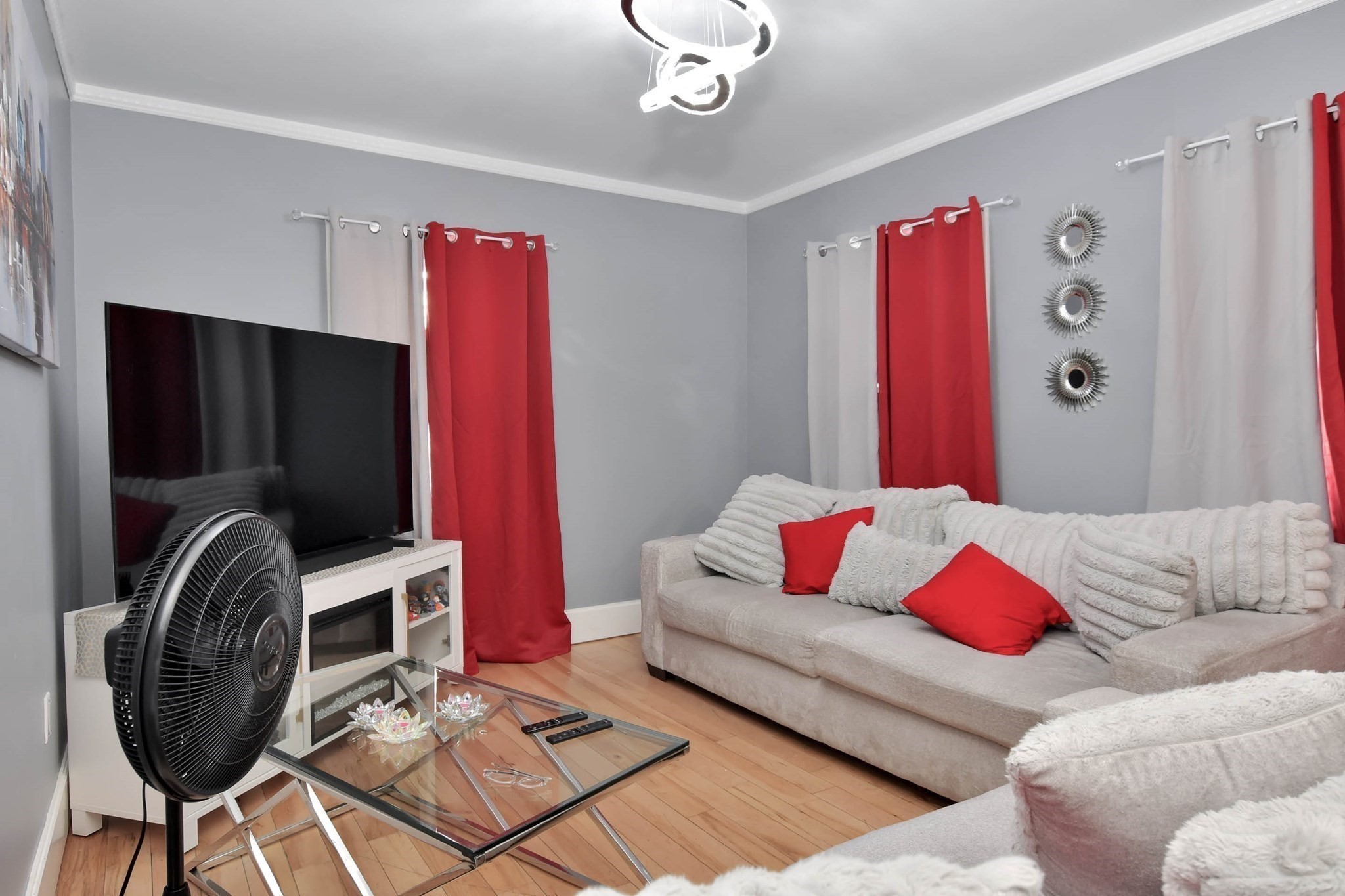 87 Abbott St Property Photo 5