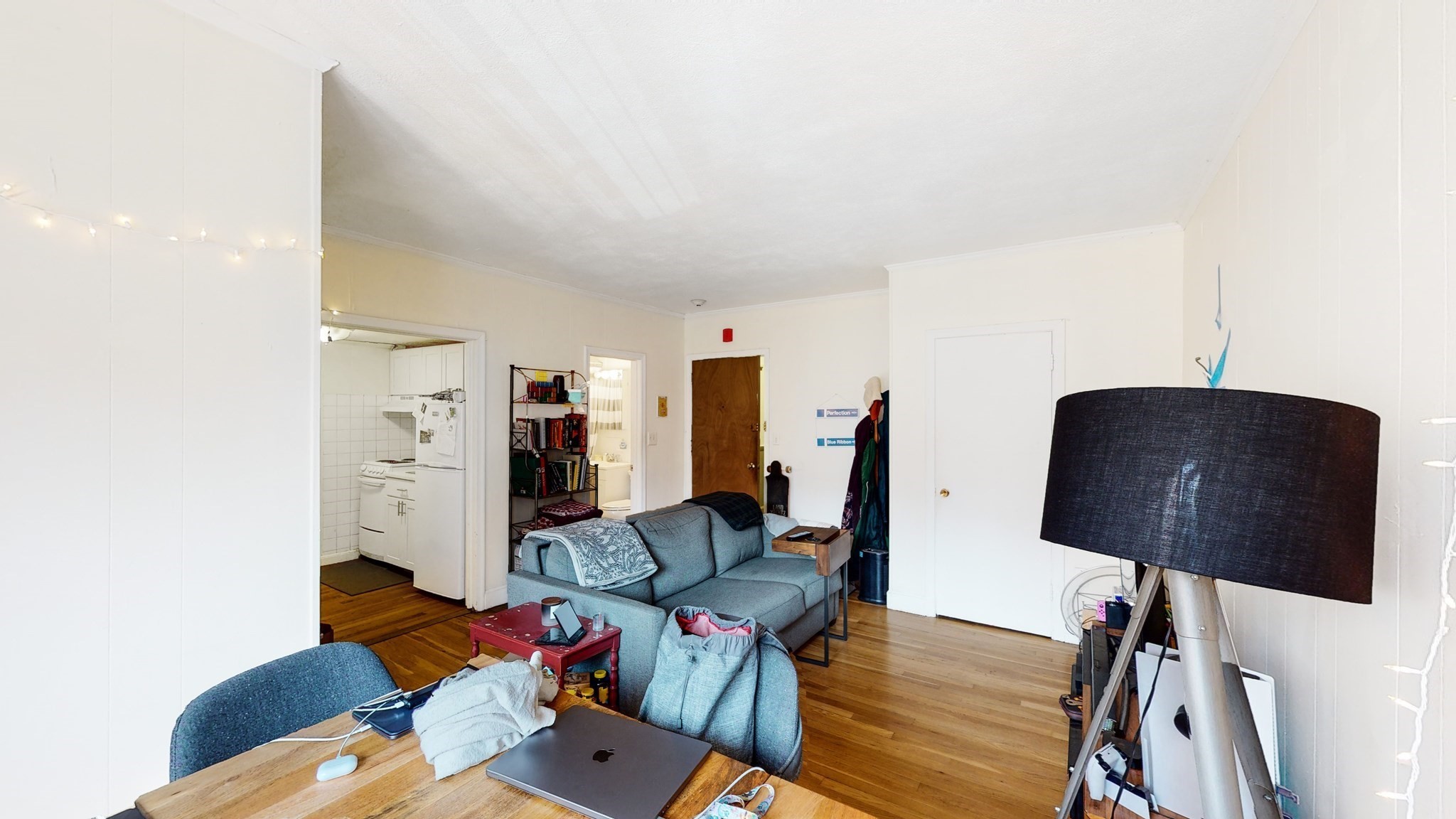 513 Beacon # 6 Property Photo 3
