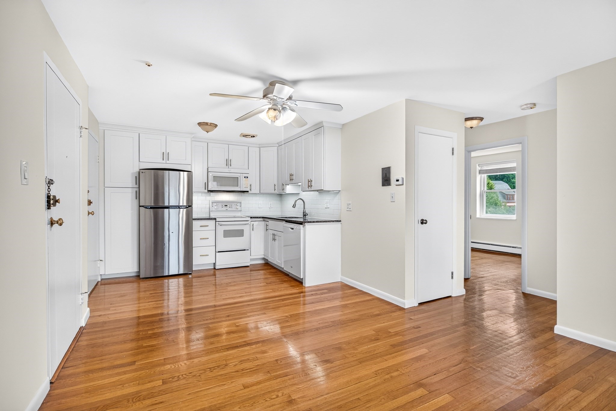190 Mount Auburn Street # 2 Property Photo 1