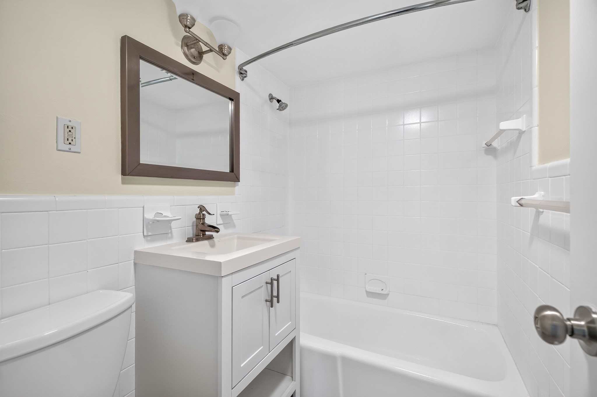 190 Mount Auburn Street # 2 Property Photo 18