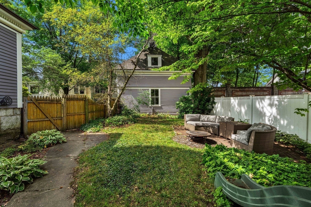77 Tyler Park Property Photo 33