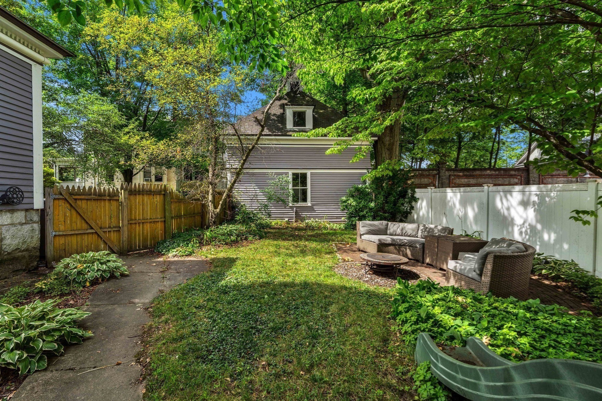 77 Tyler Park Property Photo 33