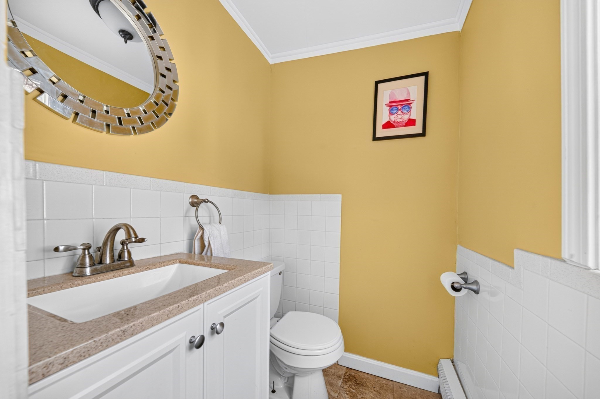 3 Round Hill St Property Photo 6