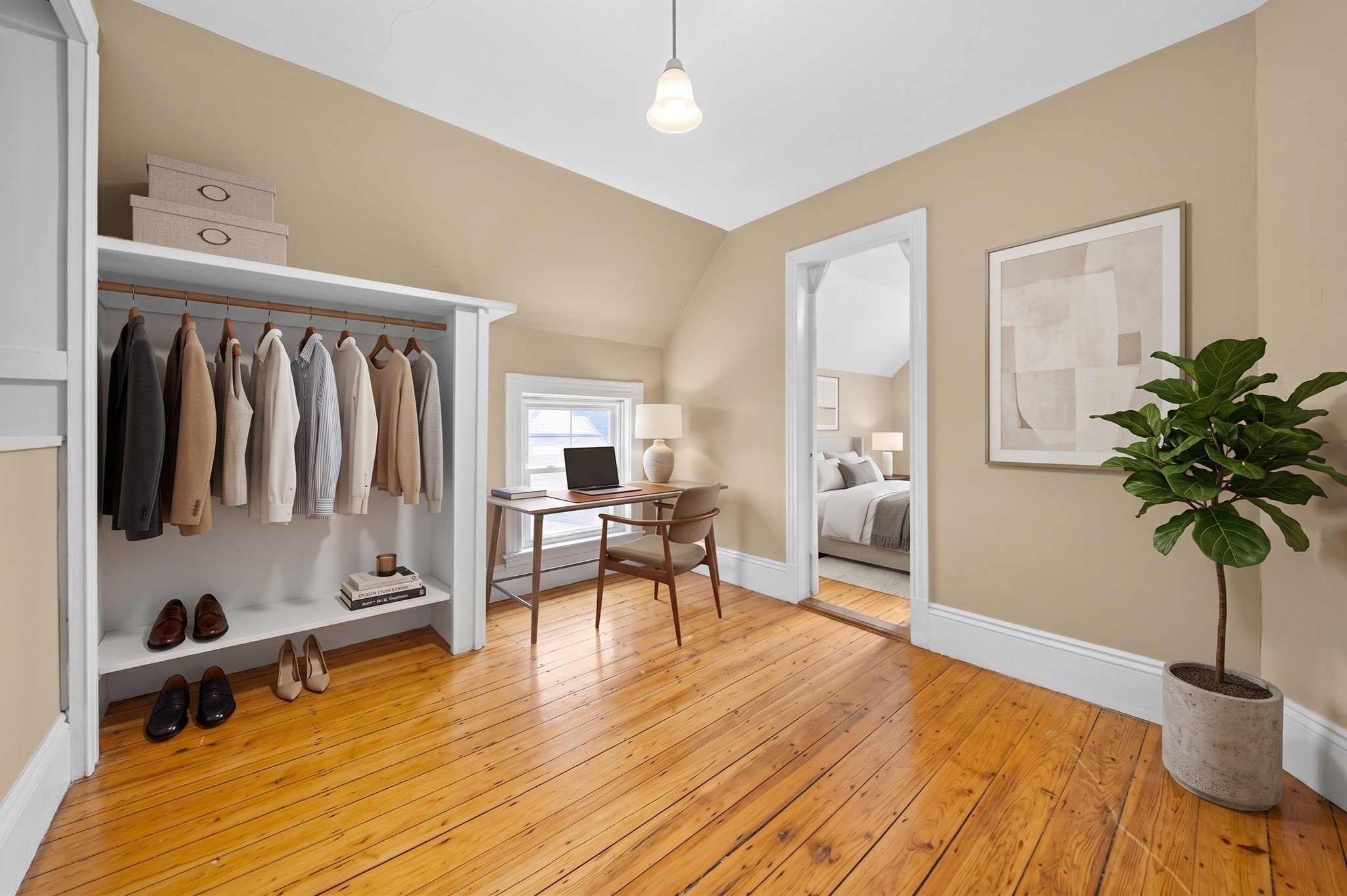 3 Round Hill St Property Photo 9