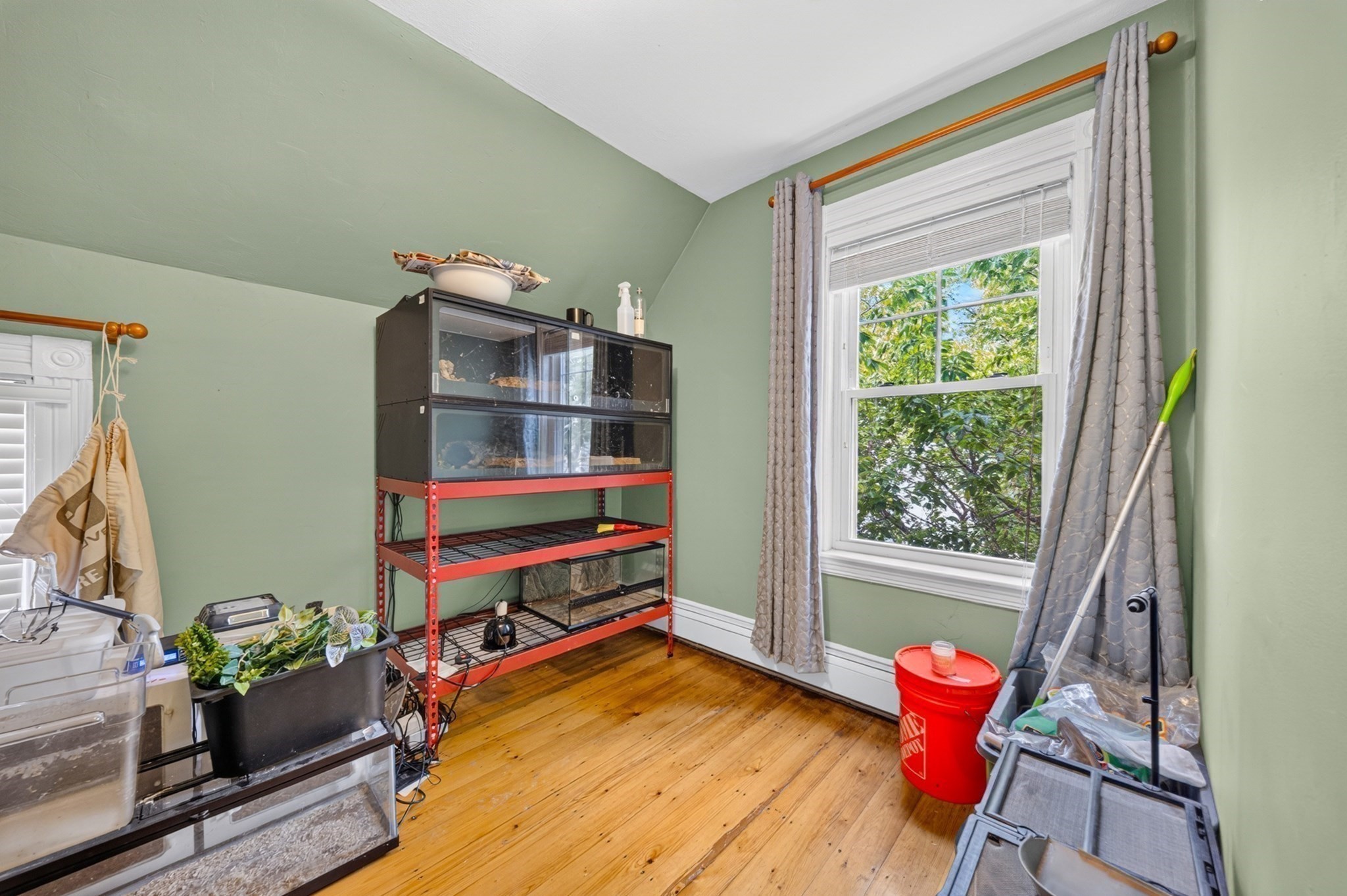 3 Round Hill St Property Photo 11