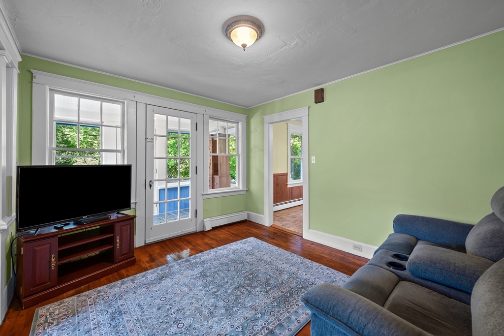 10 Tilbury St Property Photo 6
