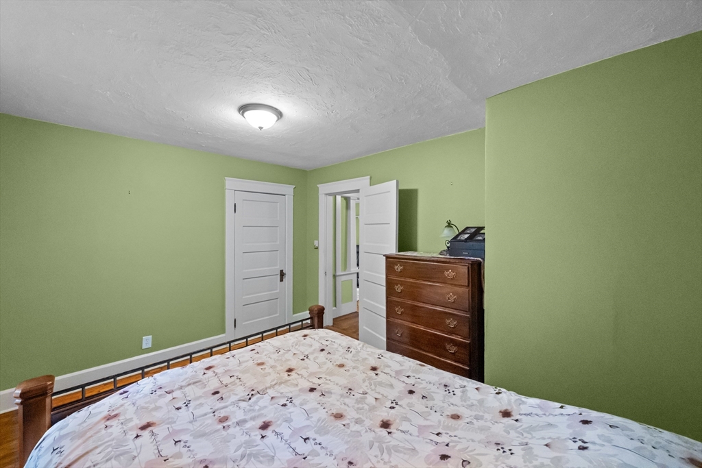 10 Tilbury St Property Photo 15