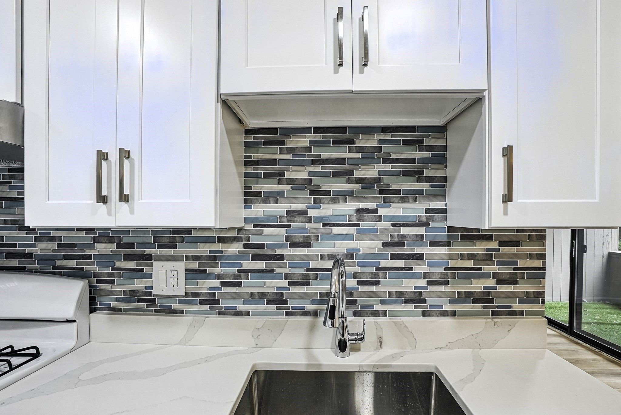 2 Shrewsbury Green Dr # J Property Photo 19