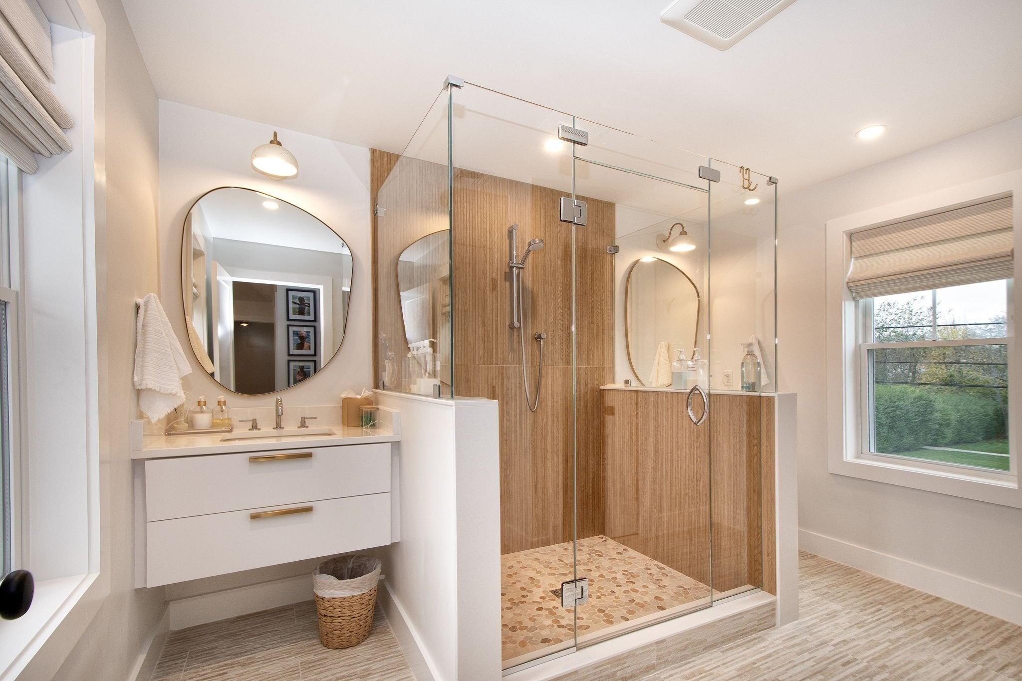 6 Touraine Ave Property Photo 4
