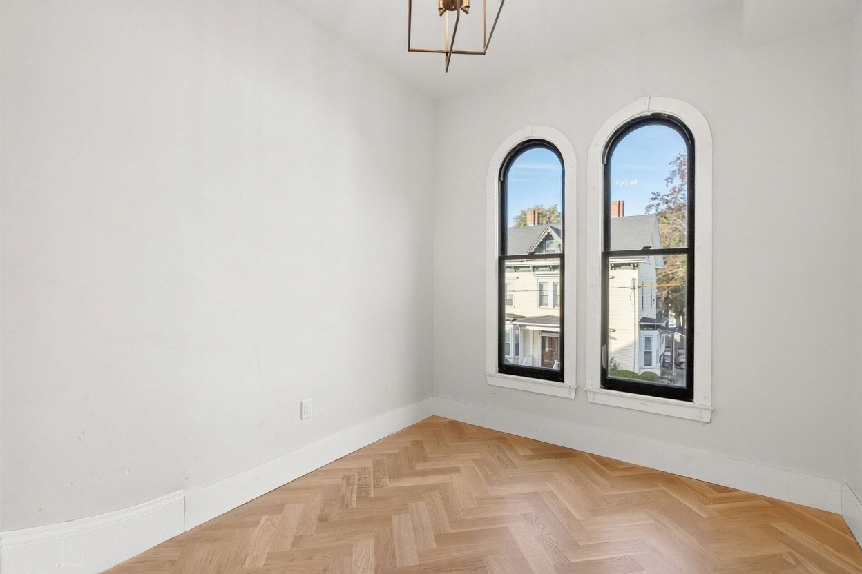 93 Moreland Street # 4 Property Photo 10