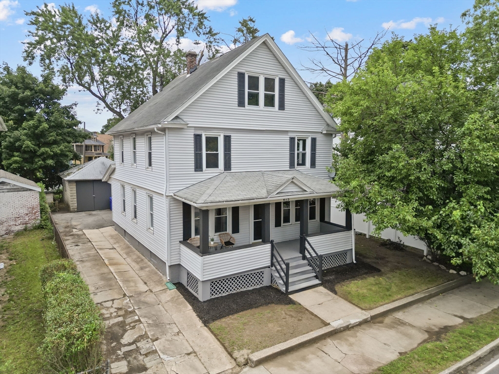 615 White St Property Photo 2