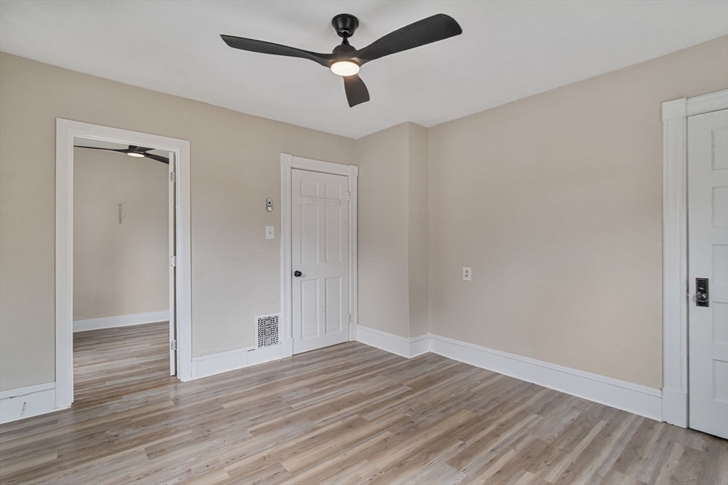 615 White St Property Photo 32