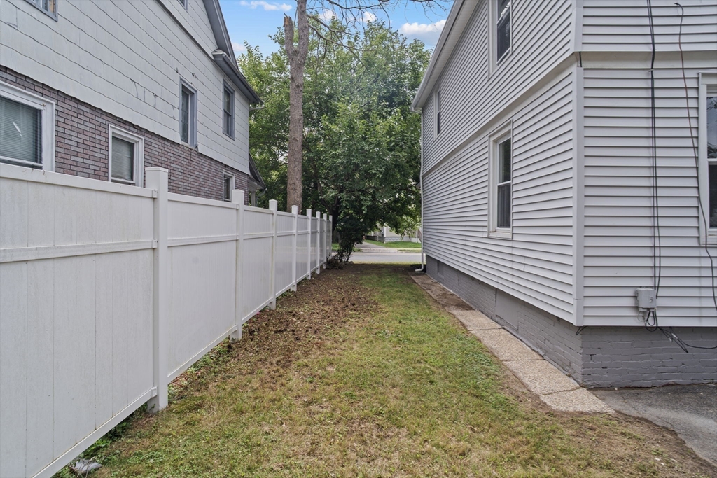 615 White St Property Photo 38