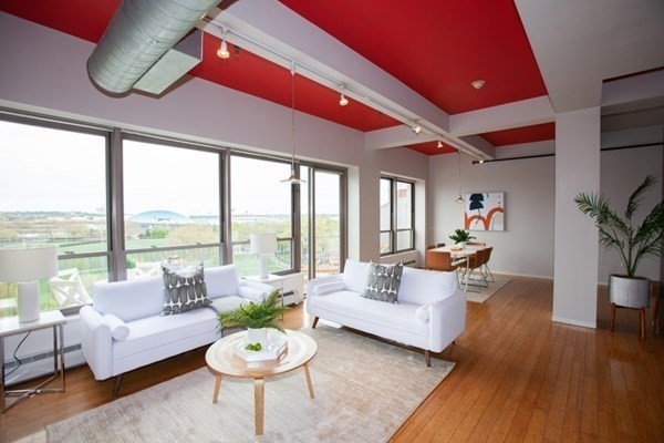 156 Porter Street # 424 Property Photo 1